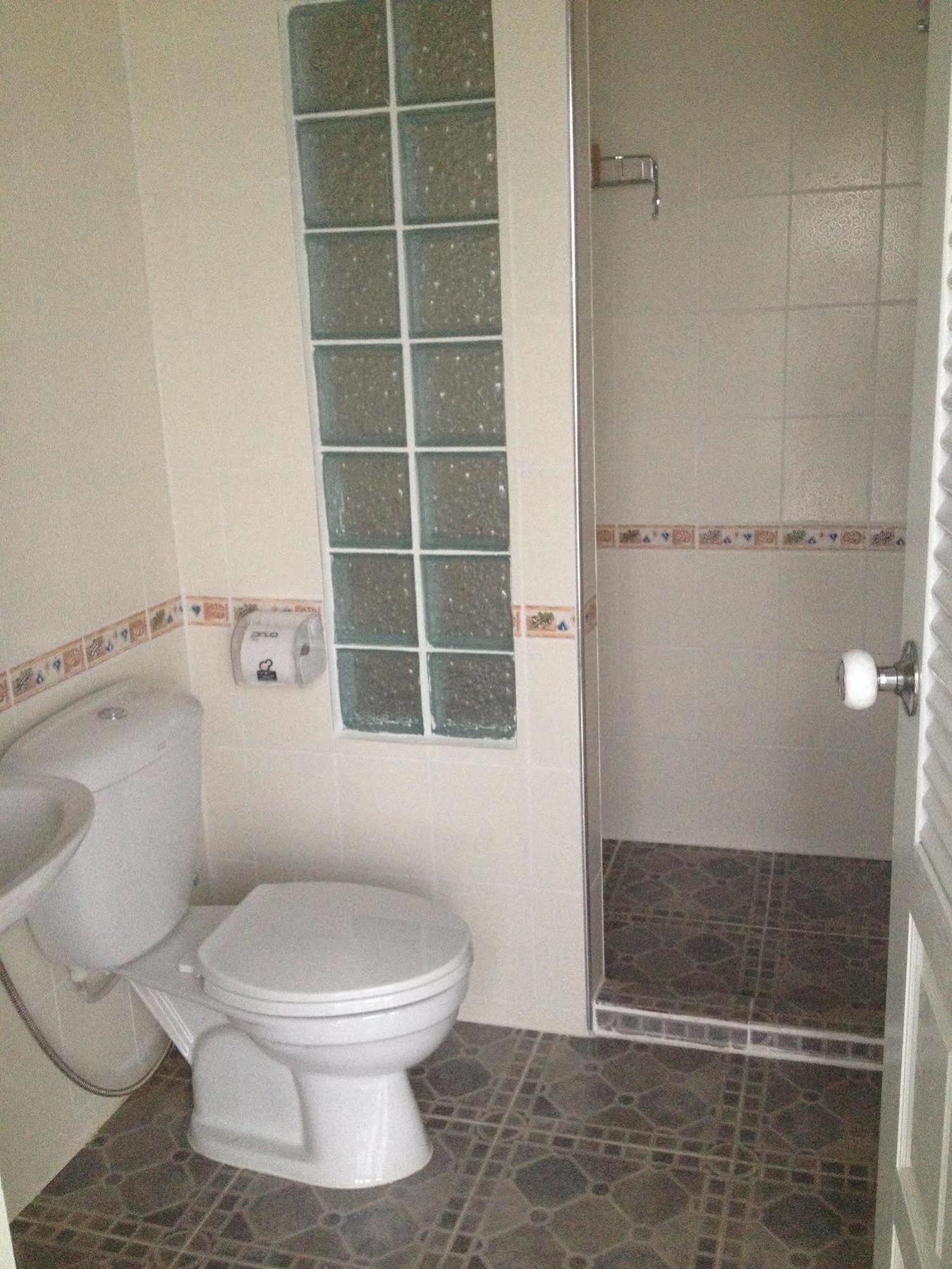 Yiasu Bed And Breakfast Pattaya Ngoại thất bức ảnh